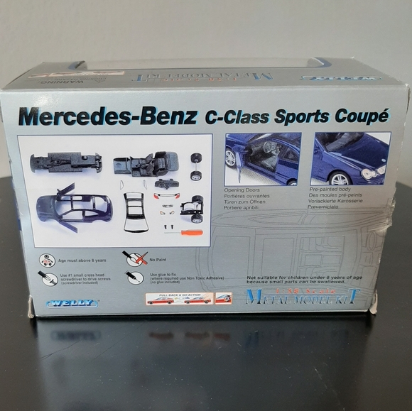 Welly Metal Model Kit - Mercedes Benz Sports Coupe - Picture 2 of 4